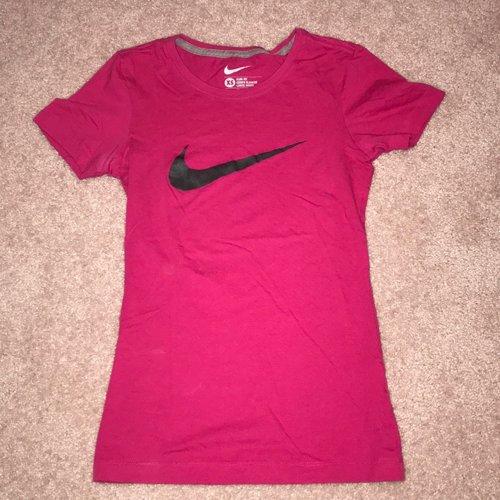 Women’s Nike Short Sleeve T-Shirt